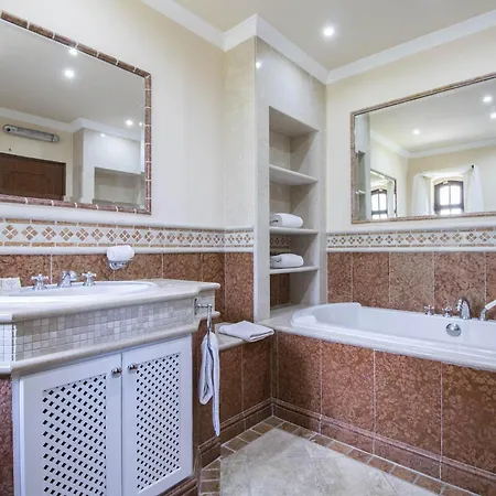 Arrochela Villa Vilamoura
